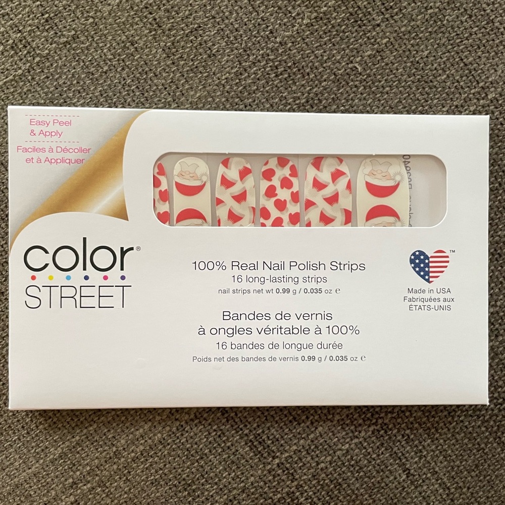 ColorStreet RETIRED holiday shade Just Be-Claus nail wraps